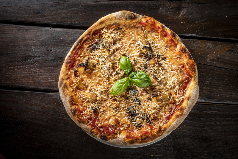 Pizze - Cosa mangiare all'Osteria della carne- Dove mangiare a Sant'Angelo di Brolo